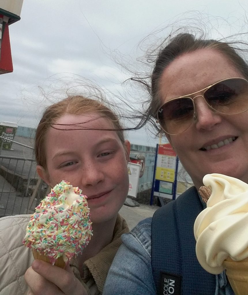 Claire and Gracie eating icecream